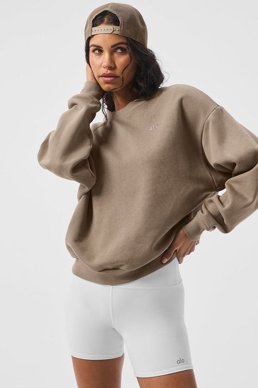 ALO Alo Yoga Accolade Crew Neck Pullover Bege