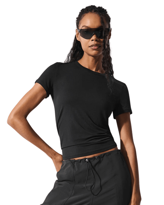 Camiseta Manga Curta Alo Yoga All Day